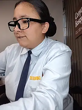 Cute_Penelope's cam snapshot