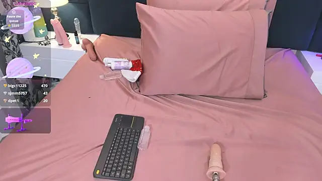 _lunari live sex cam