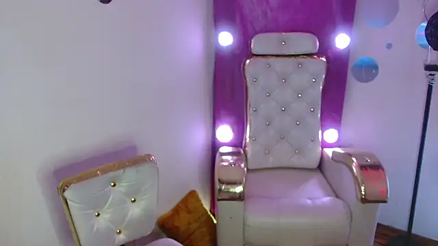 Ashley_Stone11's cam snapshot