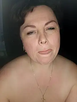 EllaLove2277 live sex cam