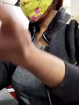 illay_love's cam snapshot