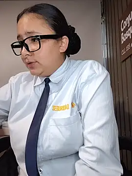 Cute_Penelope live sex cam