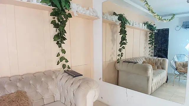 karime_arana live sex cam