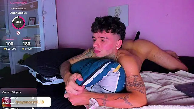 Ian_Castillo_ live sex cam