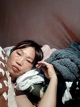 blonde_blg's cam snapshot