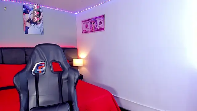 Aiiden_15 live sex cam