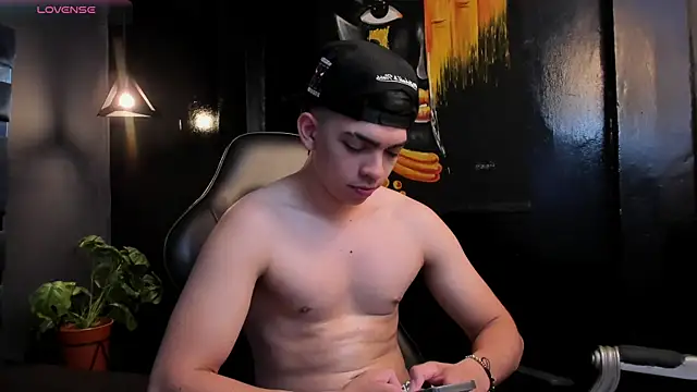 Eryonbradley live sex cam