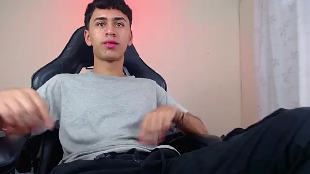 Alancum7 live sex cam