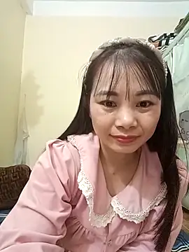 Moon-night222 live sex cam