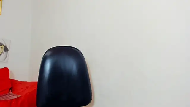 yasmin_goldenst live sex cam