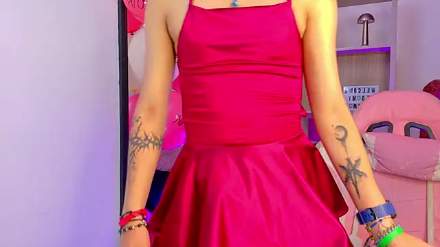 Lullaby_Charade live sex cam