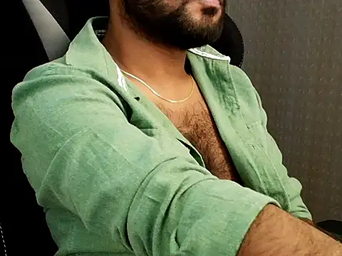 RuvoxXneXo live sex cam