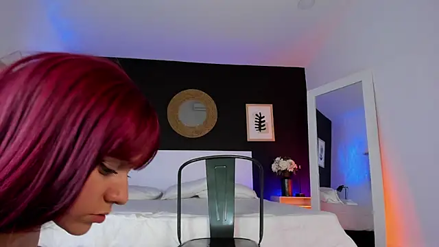 VioletPaket's cam snapshot