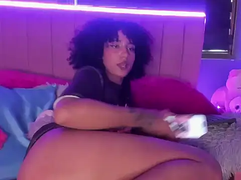 CintiaWalker live sex cam