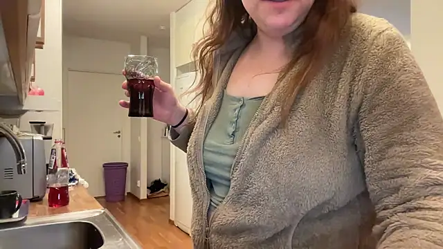 cumwithmee3 live sex cam