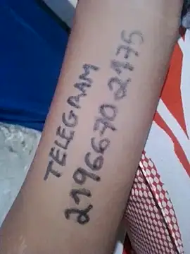 Camilanifeta's cam snapshot