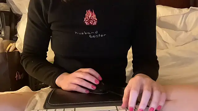 18yoteenvirgin's cam snapshot