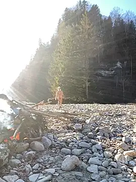 artXhibitor's cam snapshot