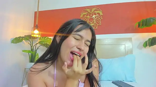 lila_lain's cam snapshot