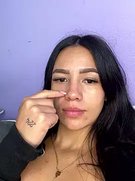 Marianahb-e live sex cam