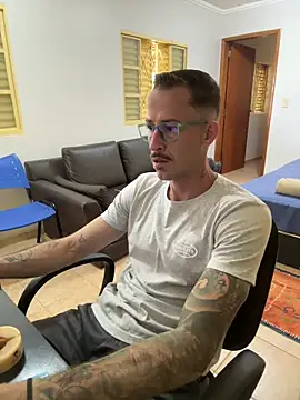 Lucasjandre live sex cam