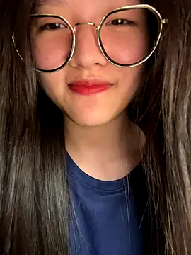 Krixxi22 live sex cam