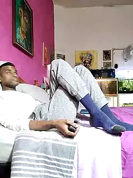 KeptupInosine live sex cam