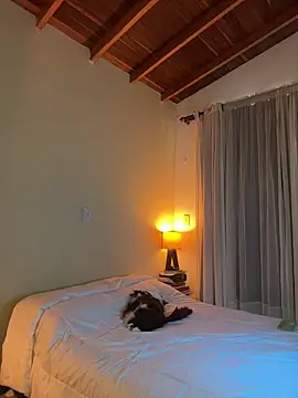 GabriSaenz live sex cam