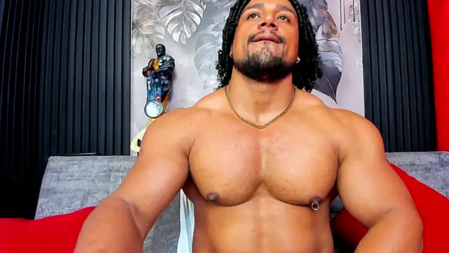 MikeEstevess live sex cam