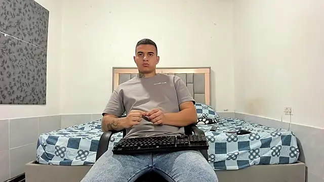 simookeler live sex cam