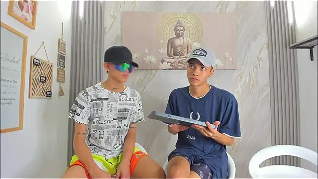 VERY_HOT_GUYS live sex cam