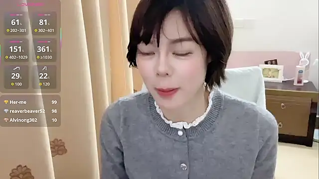 Linda-LL live sex cam