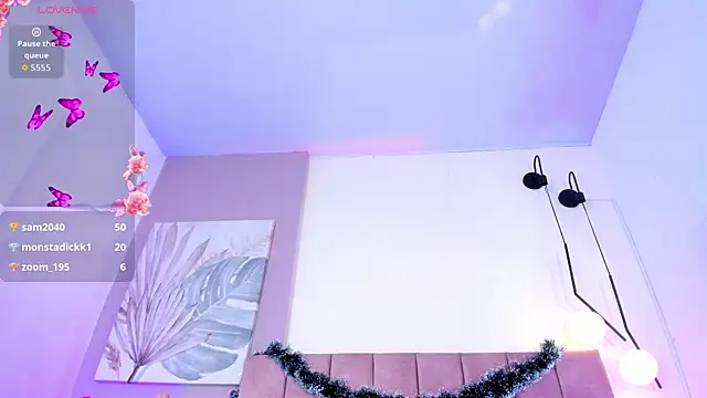 VelvetQueen__'s cam snapshot