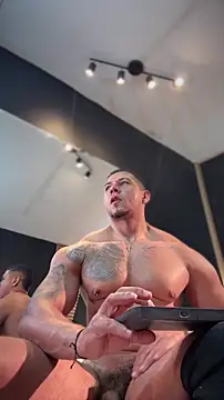 MassimoWalton2 live sex cam