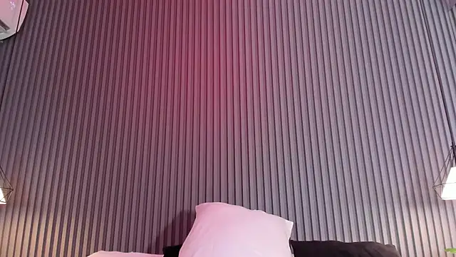 Ahincale live sex cam