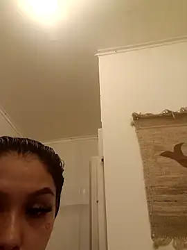 sexfantasy18's cam snapshot