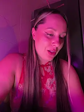 Mona_Plus live sex cam