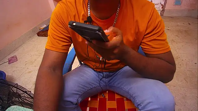 Tamil_KDD's cam snapshot