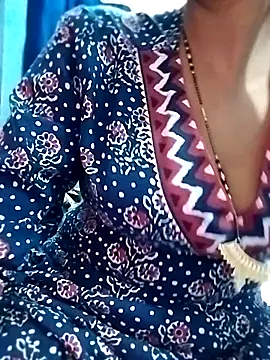 Shivangi-Sinha's cam snapshot