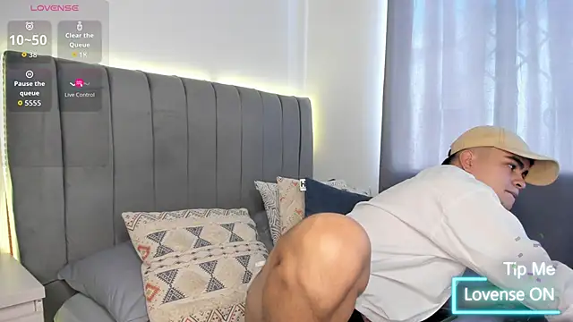 JARETHH live sex cam