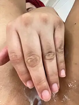 ArieliciousXXX live sex cam