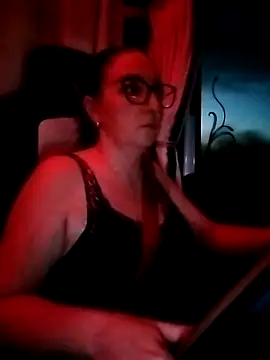 Milfa_nimfomana live sex cam