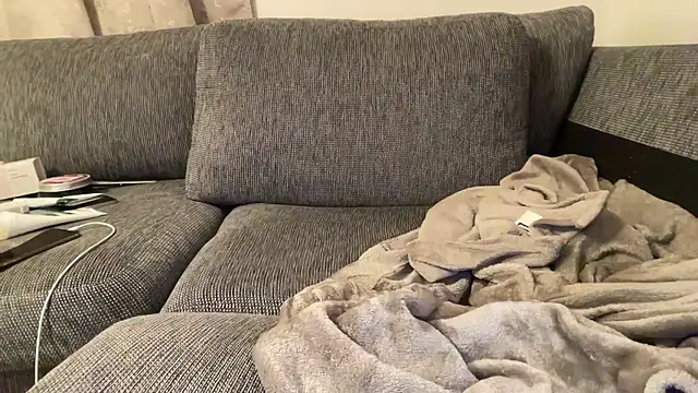 cumwithmee3 live sex cam