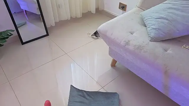 Milanx_19's cam snapshot