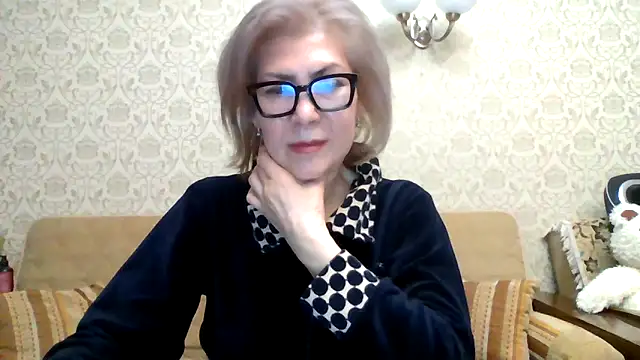 Elegant00Lady live sex cam