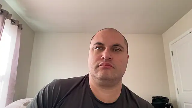 SluggishChase99 live sex cam