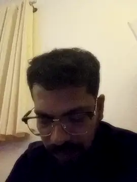 Stoner-boii-Cloudy-arhan live sex cam