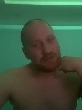 Krzysiekg123 live sex cam