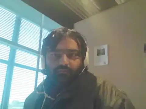 JohnBond009's cam snapshot