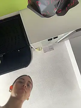 Miia_moonn live sex cam